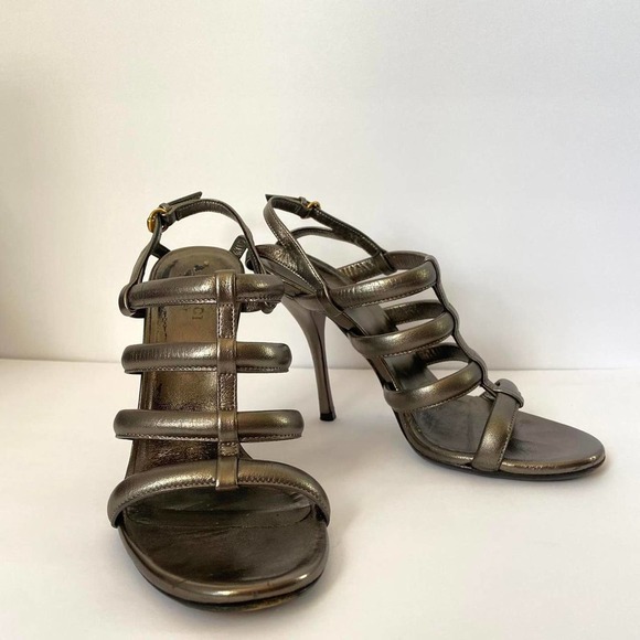Great Condition Femme Fatale Metallic Strappy Gucci Heels in Box size 5 - Picture 2 of 4
